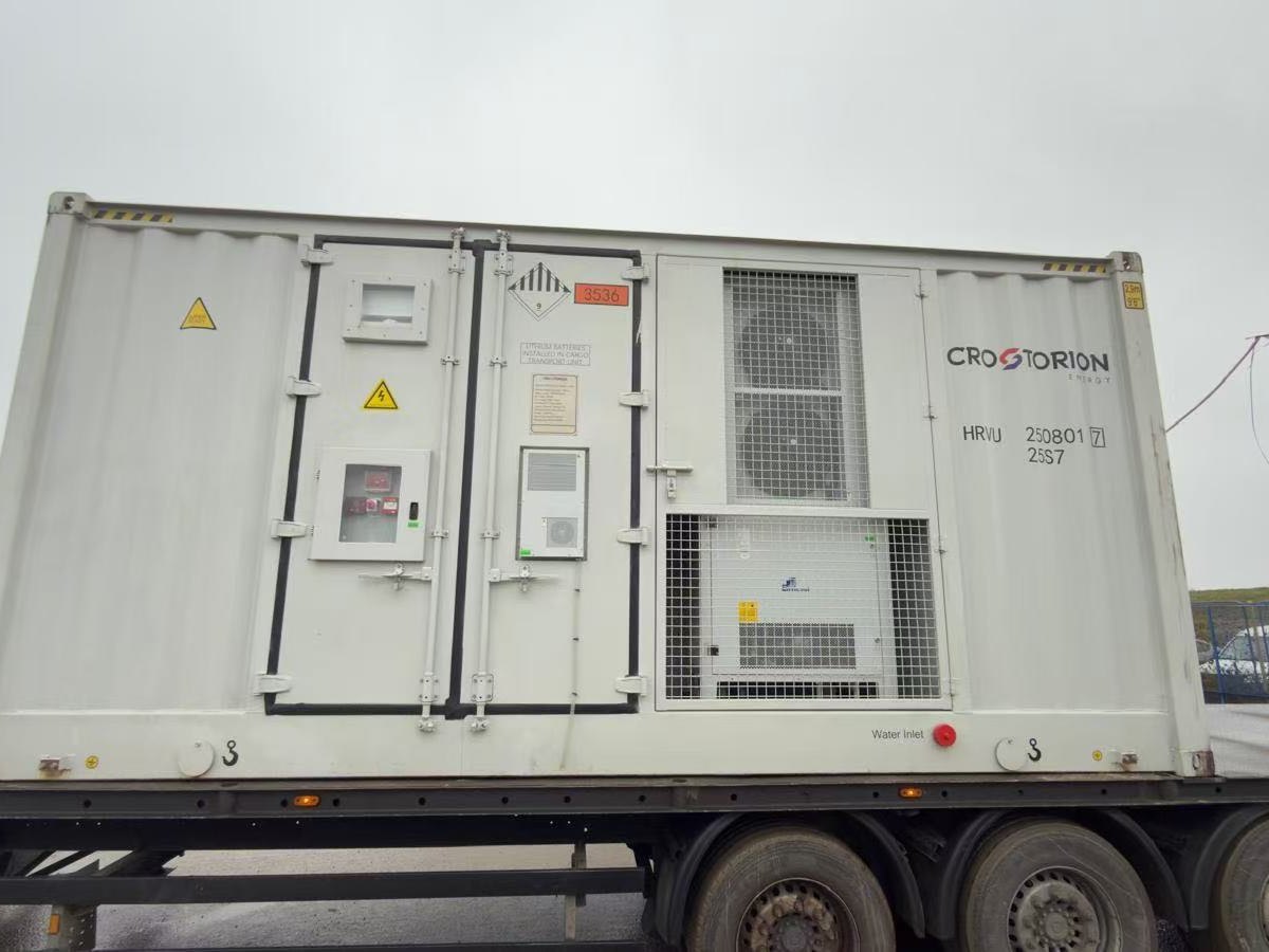 CROSTORION battery containers ready for delivery